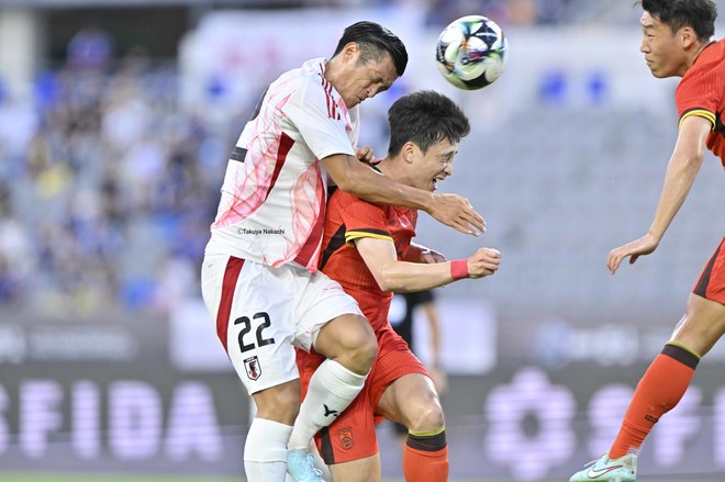 【植田直通＆早川友基アルバム】鹿島アントラーズの2人の中国戦でのプレー写真56枚！ 早川は日本代表デビュー、植田は久々復帰の記念姿「日本代表ー中国代表」の画像041
