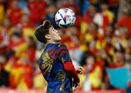 「家族でゲームは仲良いね」ヴィッセル神戸MFアンドレス・イニエスタが「親子でeFootball対決」! 「需要しかない」の声が挙がった公式YouTubeの画像