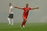 フランクフルト、「UEFAスーパーカップ」レアル・マドリード戦に向けて始動!! サッカー日本代表MF鎌田大地と長谷部誠ら練習姿に「後ろにつきたい」というファンも!【動画】の画像