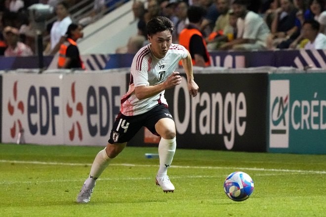 パリオリンピック男子サッカー日本代表「激闘の記録」PHOTOギャラリー26枚　親善試合フランス戦　銀メダルに輝いた開催国フランス相手にキャプテン藤田譲瑠チマがゴール！　攻め込まれるも価値ある引き分けの画像012