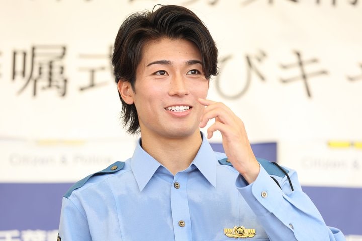 ｢もう何語を話してもイケメン｣圧巻2アシストでMOM獲得の中村敬斗、“破壊力抜群”フランス語メッセージ動画に大反響！キラキラ笑顔に｢カタコト可愛い｣｢男女国籍問わず惚れる｣