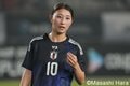 韓国戦ワントップ起用の｢なでしこ新星｣強烈ミドル弾で幕開け！ 後半｢美人すぎる10番｣がトップ下出場も…澤穂希の同僚｢女メッシ｣の奮闘で優勝の行方は最終戦へ【日本代表vs韓国代表】激闘PHOTOギャラリーの画像005