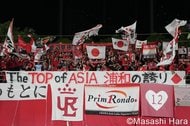「これは褒めるしかないw」J1広島新戦力の“ハットトリック完成”FKに驚き広がる!「左足 頭 右足」「やばい!!!」などの声の画像