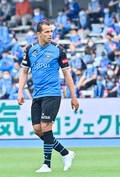 川崎、23戦無敗！(1)横浜FCを完璧にハメた「今季最強の前進プレス」の画像054