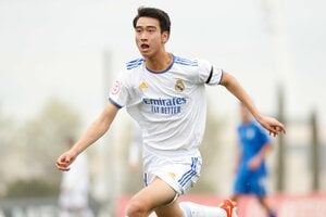サッカー日本代表入り期待の中井卓大が「レアル・マドリード」トップチームの練習に参加！トニー・クロースやマルセロなどと練習に参加！トップチーム昇格は近い!?【画像】の画像