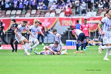 画像・写真：【試合アルバム】ルヴァンカップ決勝 セレッソ大阪ーサンフレッチェ広島（１） 2022年10月22日（国立競技場） | Jリーグ・国内 |  ニュース | サッカー批評Web