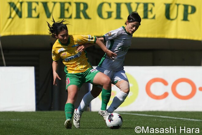 ｢美人すぎる｣16歳の天才ドリブラーVS｢可愛すぎる｣17歳のファンタジスタ！若き才能が激突したWEカップ天王山は｢美人すぎる｣28歳エースの劇的弾で決着【ジェフ千葉レディースvs日テレ・東京ヴェルディベレーザ】現地撮の画像002