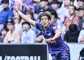 「これは褒めるしかないw」J1広島新戦力の“ハットトリック完成”FKに驚き広がる！「左足　頭　右足」「やばい!!!」などの声の画像001