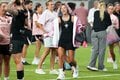 なでしこ美人DFが｢決勝点｣アシスト、サッカー界のレディー・ガガは｢私服姿｣でピッチに、アメリカ女子サッカーで奮闘する守屋都弥、遠藤純、スタンボー華のホーム戦【アメリカNWSL】激闘PHOTOギャラリーの画像018