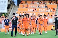 【J1昇格PO準決勝「不安と盤石」】東京ヴェルディ、GKマテウスのビッグセーブからMF森田晃樹のまさかの「豪快ヘッド」で決勝へ！城福監督が深める自信【戸塚啓のJ2のミカタ】(2)の画像