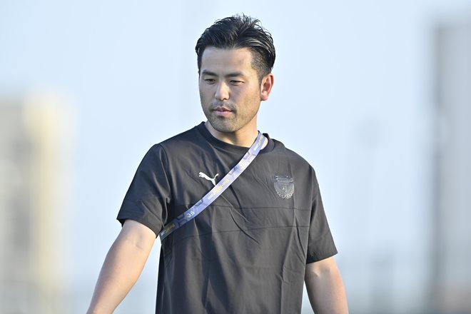 【川崎フロンターレアルバム】サウジアラビア到着翌日4月23日のジェッダ市内での「コーチングスタッフ＆クラブスタッフ写真」と「選手と子どもたちの交流写真」合計98枚！の画像061