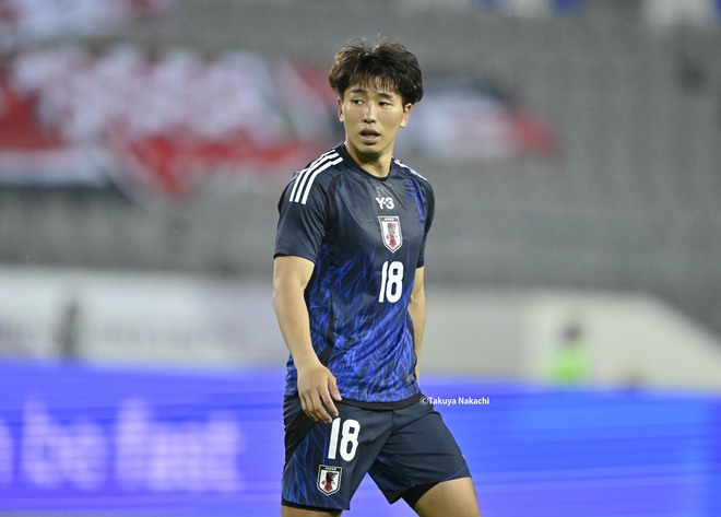 【試合アルバム】川崎フロンターレFW山田新の代表デビュー48枚の試合写真！ 韓国・龍仁で日本代表ユニフォームを着用したプレー写真「日本代表ー香港代表」の画像003