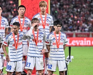 【ルヴァン準優勝も国立を魅了。新潟が大舞台で示したもの(2)】秋山、谷口、長倉ら”雑草集団”が示した粘りで人々に与えた希望……「選手が伸びるクラブ」から「タイトルを狙うクラブ」への画像