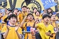 【サポーターアルバム】敵地で完敗も、試合後に大きな声で鼓舞したベガルタ仙台のサポーター写真63枚！ 人数＆声量で圧巻！！「ＲＢ大宮アルディージャーベガルタ仙台」の画像056