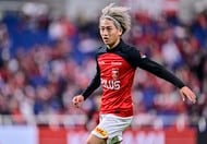 湘南は名古屋を相手に熱く戦いまさかの展開【湘南ベルマーレvs名古屋グランパス】原悦生PHOTOギャラリー「サッカー遠近」の画像