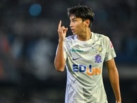 大岩ジャパンを7-0大勝に導くアシストに｢ピルロじゃん｣次世代の司令塔MFが放った美しい“バックスピンパス”に反響！｢洋太朗のスーパーパス見て〜！｣