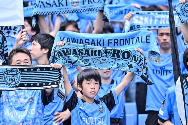 【サポーターアルバム】等々力連勝をアシストした「川崎フロンターレの試合前のサポーター写真83枚」！ 2万2070人が駆け付け圧巻の応援見せた「川崎フロンターレーセレッソ大阪」の画像021