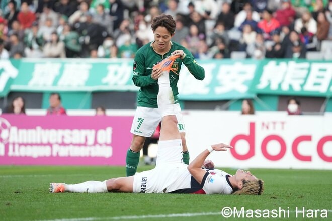 ｢あと1個！｣鹿島が優勝へ王手！鈴木優磨の咆哮！早川友基の奮闘と松村優太の値千金の決勝弾！敵地で苦しみながら手にした勝点3を現地カメラマンが振り返る！【東京ヴェルデvs鹿島アントラーズ】激闘PHOTOギャラリーの画像006