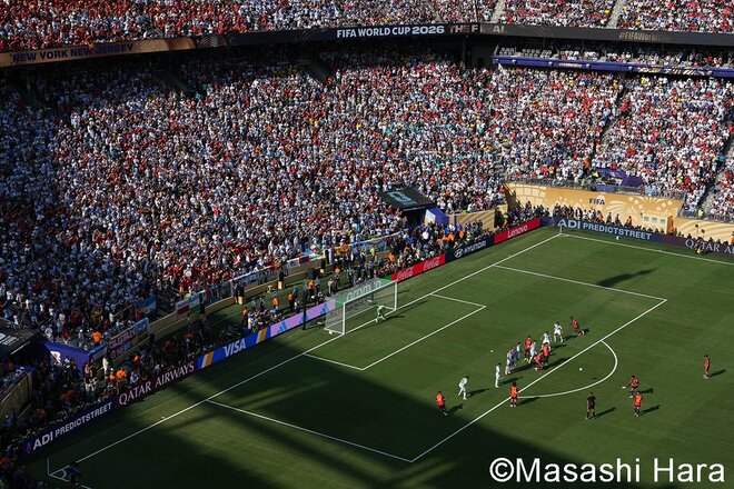 【W杯決勝】バルサ新旧10番対決が実現！マドンナ＆2R、BTS、美ボディ歌姫49歳の賛否両論ハーフタイムショー！試合後のメッシとヤマル、トランプ劇場をご覧あれ！【スペイン代表vsアルゼンチン代表】激闘PHOTOギャラリーの画像014