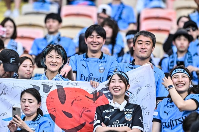 【サポーターアルバム(1)】3得点勝利でクラブ初アジア・ファイナリスト！ ACLE準決勝に駆け付けた川崎サポーターの現地撮影70枚！「川崎フロンターレ―アル・ナスル」の画像056