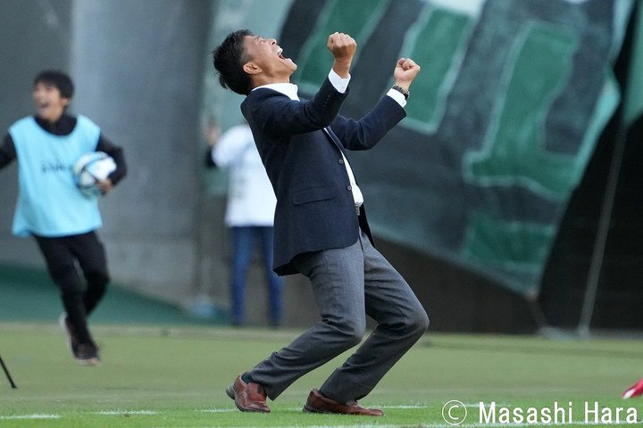 ｢かわいいいい!!!｣J1東京Vの来場者プレゼント｢ペーパークラフトマスコット｣が大人気！｢四角い鳥さんっ…!!｣｢普通に売ってもバカ売れしそう!!」