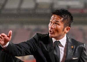 鹿島・岩政大樹監督の苦悩と光明。「今日はあまり喋らないつもりで来た」としつつも22分間のロングトークで見せた表情から感じられたもの【レジェンド監督の難しさ(1)】の画像