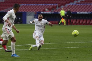 【リーガ分析】ジダン監督を悩ませるレアル・マドリーの「ベンゼマ・オア・ナッシング」問題の画像