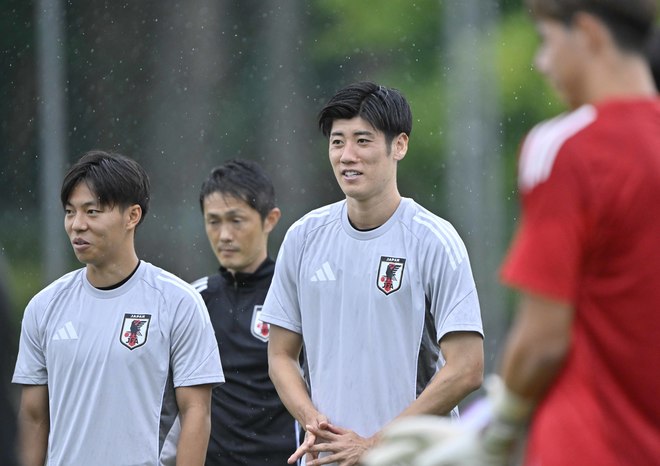 【サンフレッチェ広島「E-1」アルバム】J1広島に所属する日本代表5選手の13日＆14日の練習写真46枚！ジャーメイン良、中村草太、川辺駿、田中聡、荒木隼人、大迫敬介の現地写真の画像046