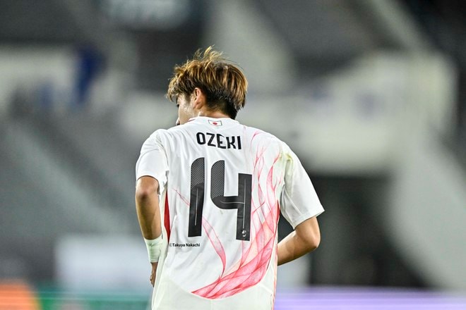 【大関友翔アルバム】川崎フロンターレMF大関友翔の中国戦での写真56枚！ 2試合連続の途中出場で魅せたプレー姿「日本代表ー中国代表」の画像045