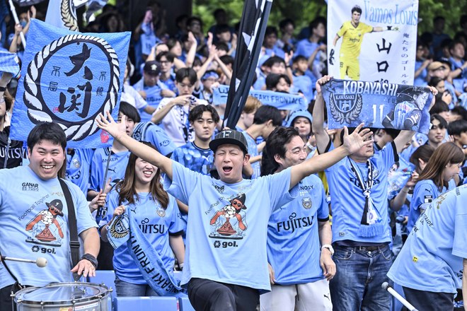 【サポーターアルバム(2)】G大阪戦の執念の同点弾導いた川崎フロンターレのサポーター写真94枚！ Gゾーンからメインスタンドまで撮影「川崎フロンターレーガンバ大阪(2)」の画像009