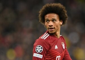 「ループ再生ではありません」バイエルン・ミュンヘンＦＷレロイ・ザネの「4連続・縦回転ＦＫ」トレーニングが話題に!「どうやったらこんなの蹴れるの」など反応多数!【動画】の画像