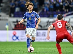 【森保ジャパンの最終ラインはどう機能し、そして可変したのか(2)】平均身長188cm超DFが後半に築いた“最終ラインの城壁”。板倉滉は「逆に4枚をトライしよう、となりました」の画像