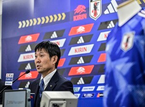 【アジアカップ26人メンバー考察。森保一監督は「＋3」をどう使ったのか(2)】「ボランチ専門」の選手が少ない理由…後ろのポリバレント性が前線のオプションにの画像