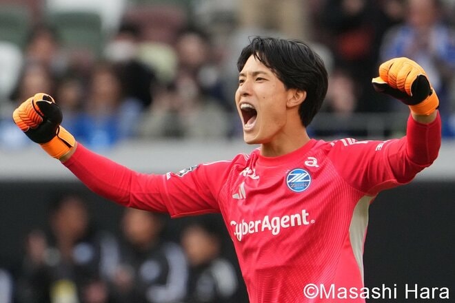 林幸多郎のつま先シュートでFC町田ゼルビアが先制！聖地・国立での東京決戦を制した町田が“自分たちらしく”延長戦を制して初の天皇杯決勝進出！追加点のオ・セフンが歓喜！【FC町田ゼルビアvs FC東京】激闘PHOTOギャラリーの画像009