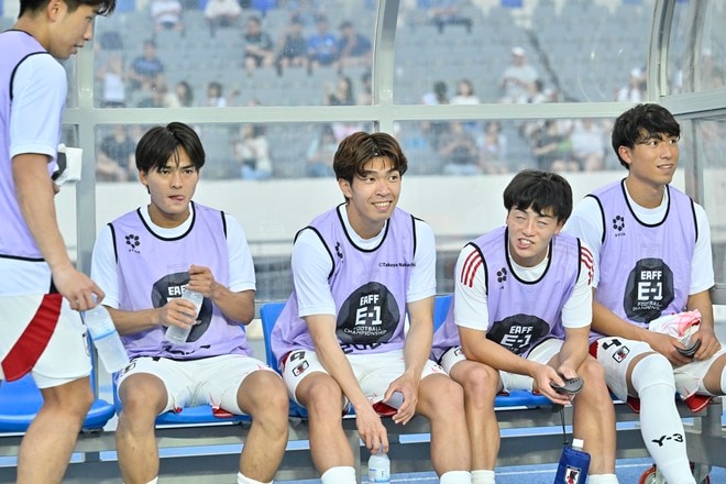【日本代表FW宮代大聖アルバム】ヴィッセル神戸FW宮代大聖の中国戦での写真20枚！ 試合に出場せずも、現地で披露した日本代表2ndユニフォーム着用姿「日本代表ー中国代表」の画像015