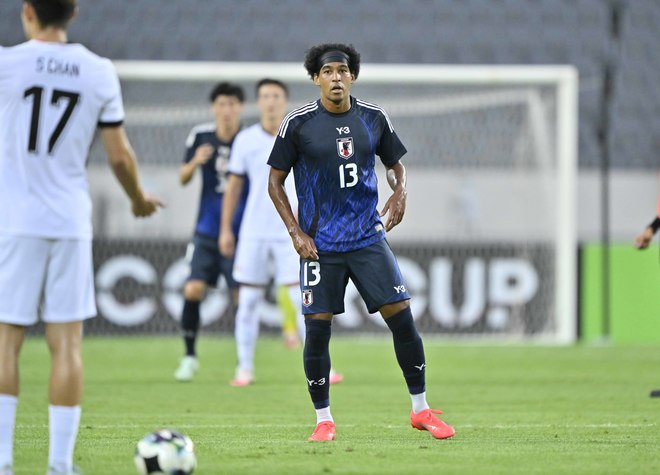 【サンフレッチェ広島「E-1」アルバム】J1広島に所属する日本代表5選手の香港戦の写真54枚！ジャーメイン良、中村草太、川辺駿、田中聡、荒木隼人、大迫敬介の現地写真「日本代表ー香港代表」の画像001