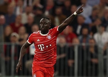 かっこいい！」「すごく素敵！」ブンデスリーガ王者バイエルン