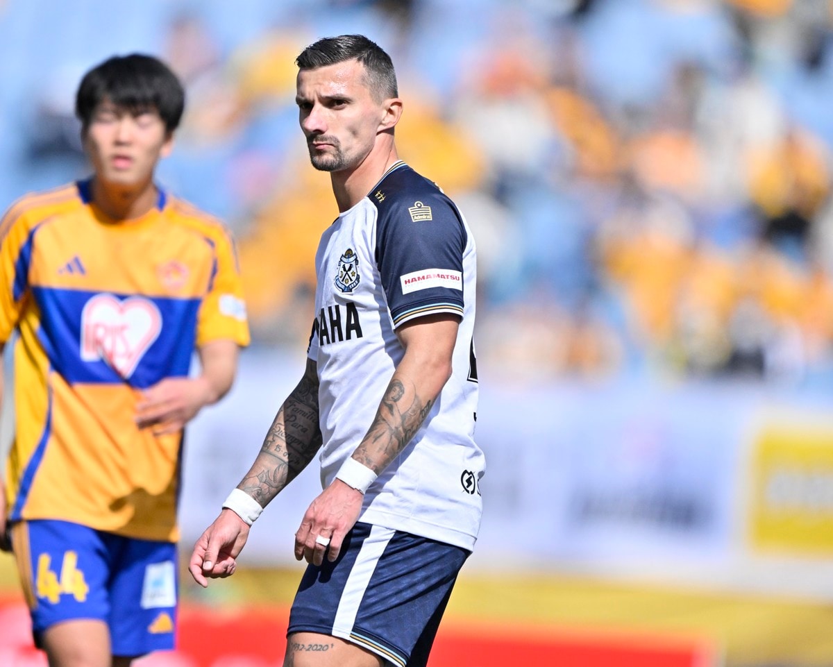 ジュビロ磐田 2025年 ユニフォーム ジョルディ・クルークス選手
