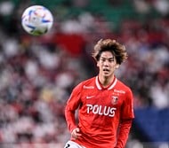 【J2「自滅と進化」】ベガルタ仙台、MF郷家友太の「アクロバティックゴール」で詰め寄るも痛恨の黒星!遠のく自動昇格圏…次節前半戦最終戦【戸塚啓のJ2のミカタ】(1)の画像