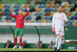 Ｃロナウドの自宅に窃盗犯！　代表戦の日を狙って盗んだ「サイン入りユニフォーム」の画像