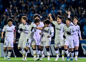 「いや、可愛すぎだろ」「まじでいい女すぎて泣いた」人気女性歌手が磐田ユニフォーム着用で川崎戦後の「喜び爆発映像」公開でファン歓喜！「リリース週で一番忙しいはずなのに…」の声の画像