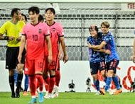 サッカー日本代表がE-1優勝トロフィーを「真っ2つに破損」!「サンフレッチェ広島の呪縛」が森保ジャパンに降りかかった⁉の画像