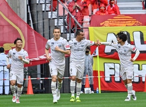 川崎が最強の盾を粉砕！(2)家長昭博が大一番で見せた「異例のウォーミングアップ」の画像