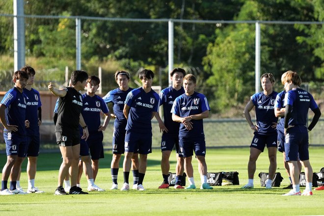 PHOTOギャラリー「ピッチの焦点」三笘薫、久保建英らサッカー日本代表「合宿３日目」練習【2023年9月6日】（渡辺航滋撮影）の画像