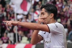 準々決勝1試合目は未来のJリーガー｢4ゴール大暴れ｣、2試合目は終盤の超ロングシュートと｢まさかの大逆転」【｢Jリーグのファーム化｣大学サッカーの大問題】(1)の画像