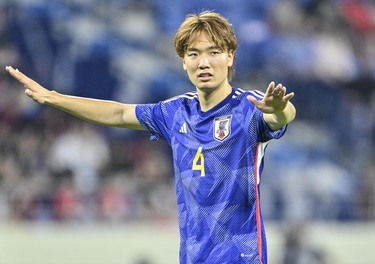 マイ滉・ジャクソンw」ボルシアMG板倉滉が一発芸“マイケル・ダンス