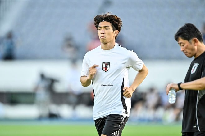 【日本代表FW宮代大聖アルバム】ヴィッセル神戸FW宮代大聖の中国戦での写真20枚！ 試合に出場せずも、現地で披露した日本代表2ndユニフォーム着用姿「日本代表ー中国代表」の画像002