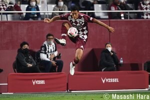 取材カメラマンが選ぶ「Jの新星2020」この選手を見よ!(2)白熱「東京のサイドバック争い」と番外編「ユーリの腿」の画像