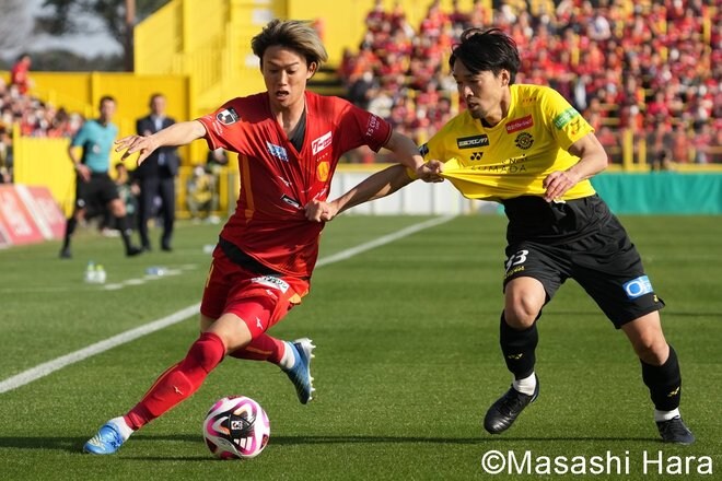 永井謙佑が開幕３連敗の名古屋を初勝利へ！　PHOTOギャラリー【明治安田J1リーグ 第4節 柏レイソルvs名古屋グランパス 2024年3月16日 15:03キックオフ】の画像001