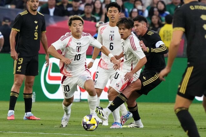 三笘薫との連携から久保建英がシュート、完璧な崩しから南野拓実がボレーも…スコアレスドロー！｢これまでとは違った強度の高い戦いができた｣と森保一監督が収穫を口にしたアメリカ遠征初戦【日本代表vsメキシコ代表】激闘PHOTOギャラリーの画像042